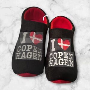 Plush house, shoe slipper, size 10 men’s I love Copenhagen,  EUC super comfy